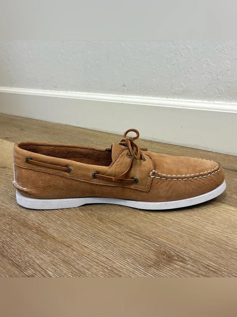 Sperry tan brown